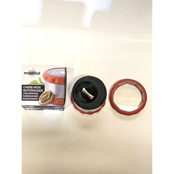 Mastrad Casse-noix Nutcracker RARE RED France Breaks nutshells cleanly BOX new - Picture 3 of 4